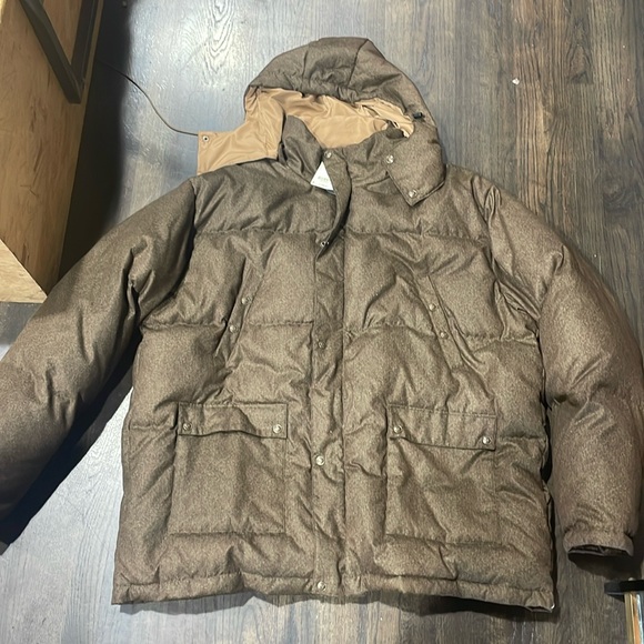 Brand new with tags Schott Bros puffy down coat with removable hood.